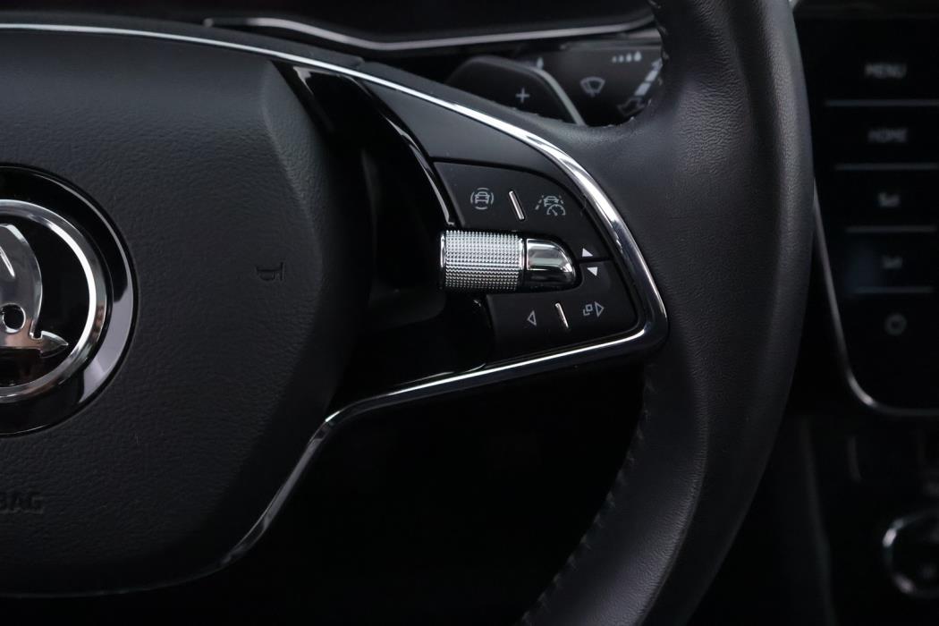 SKODA Superb 2021
