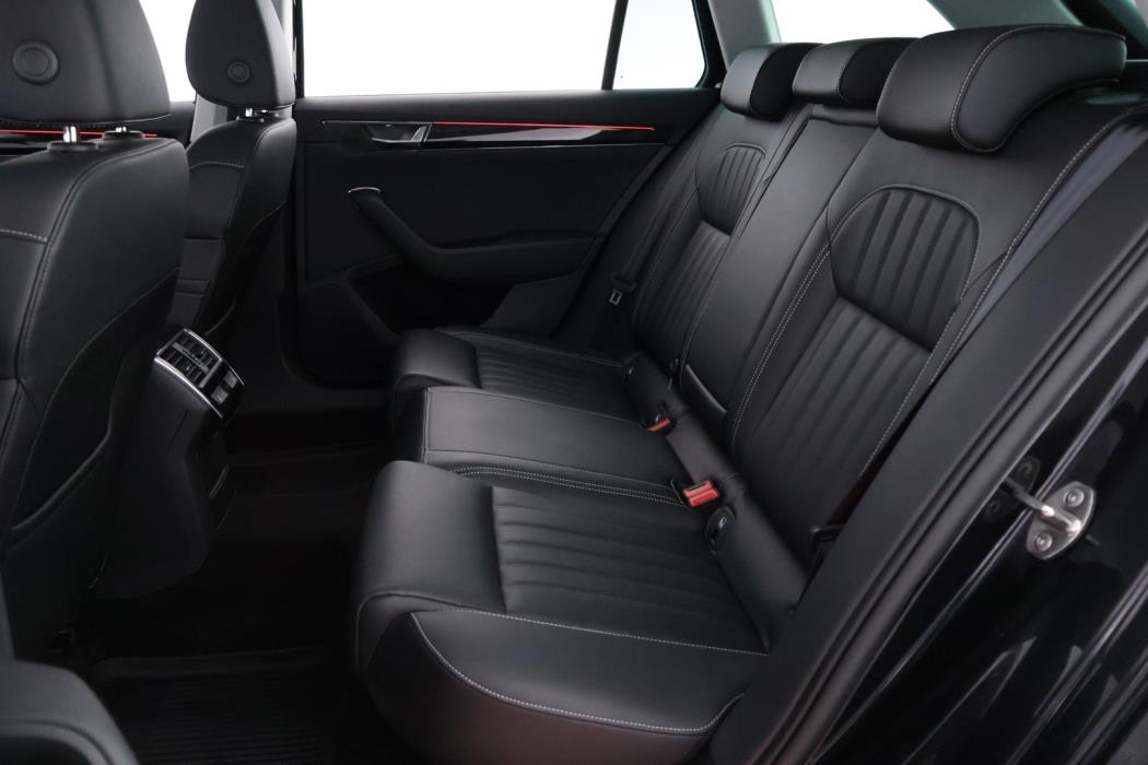 SKODA Superb 2021