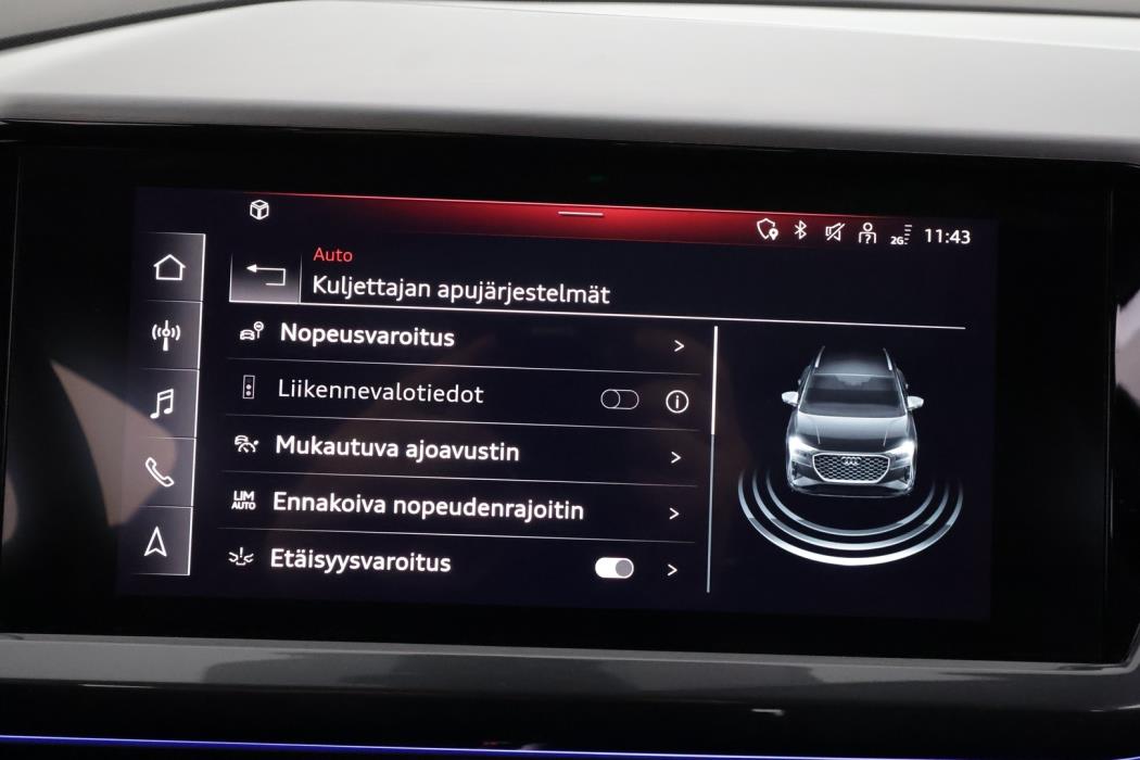 AUDI Q4 e-tron 2022