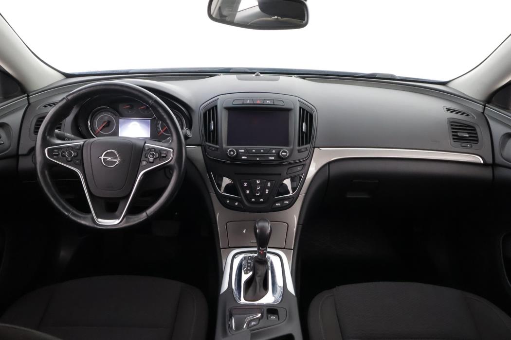 OPEL Insignia 2015