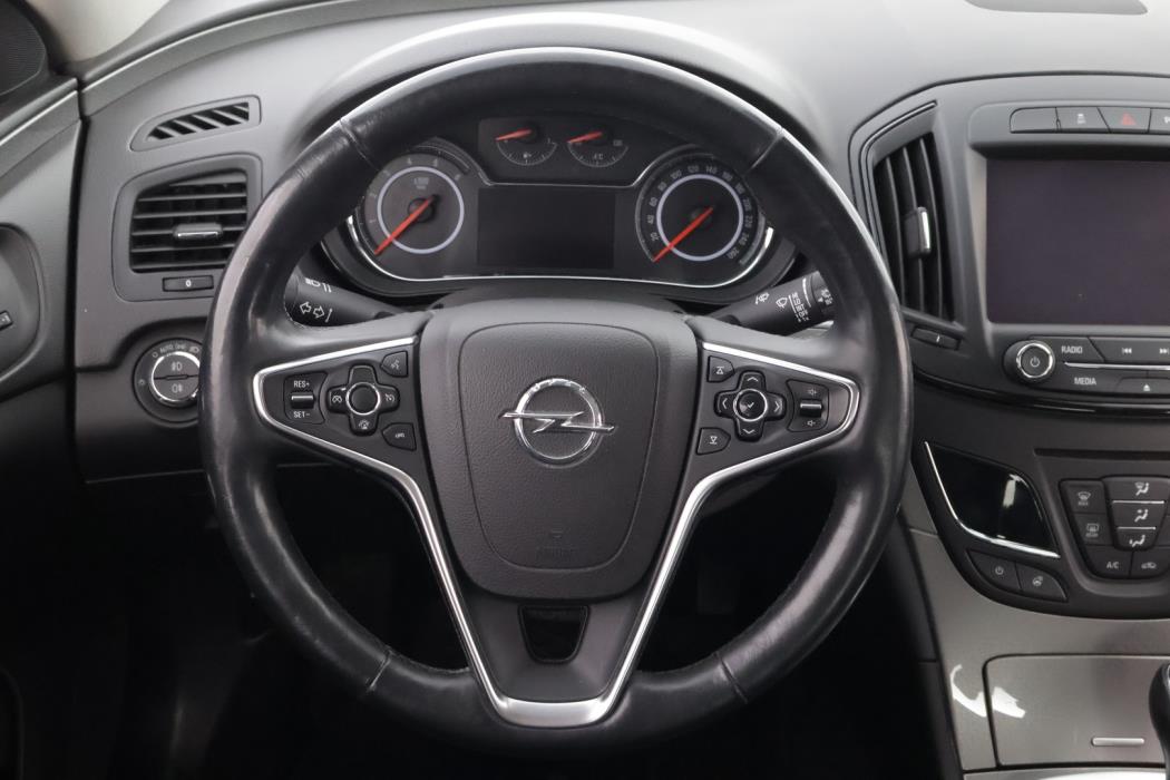 OPEL Insignia 2015