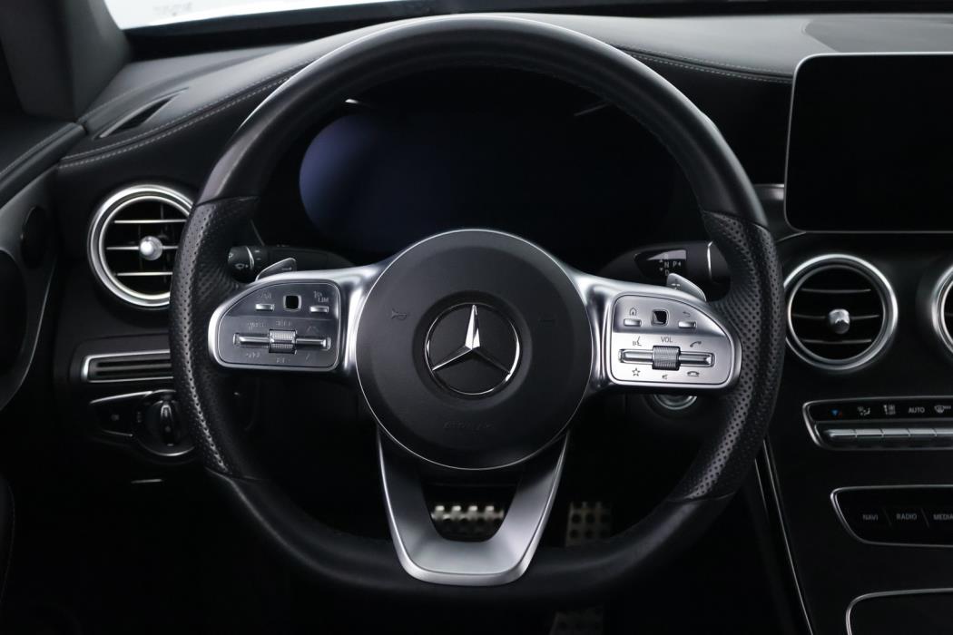 MERCEDES-BENZ C 2020