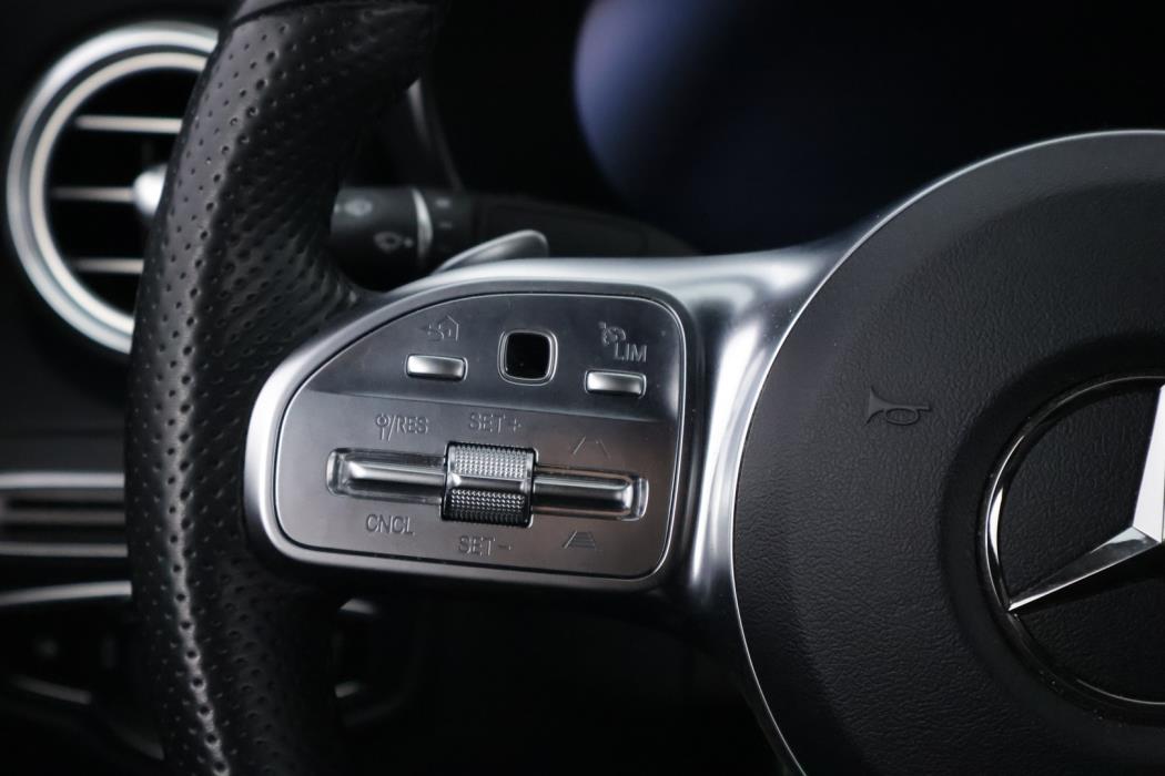 MERCEDES-BENZ C 2020