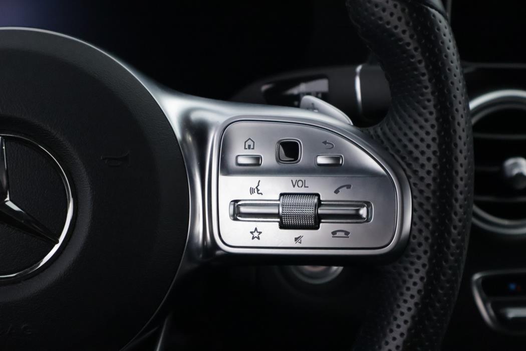 MERCEDES-BENZ C 2020