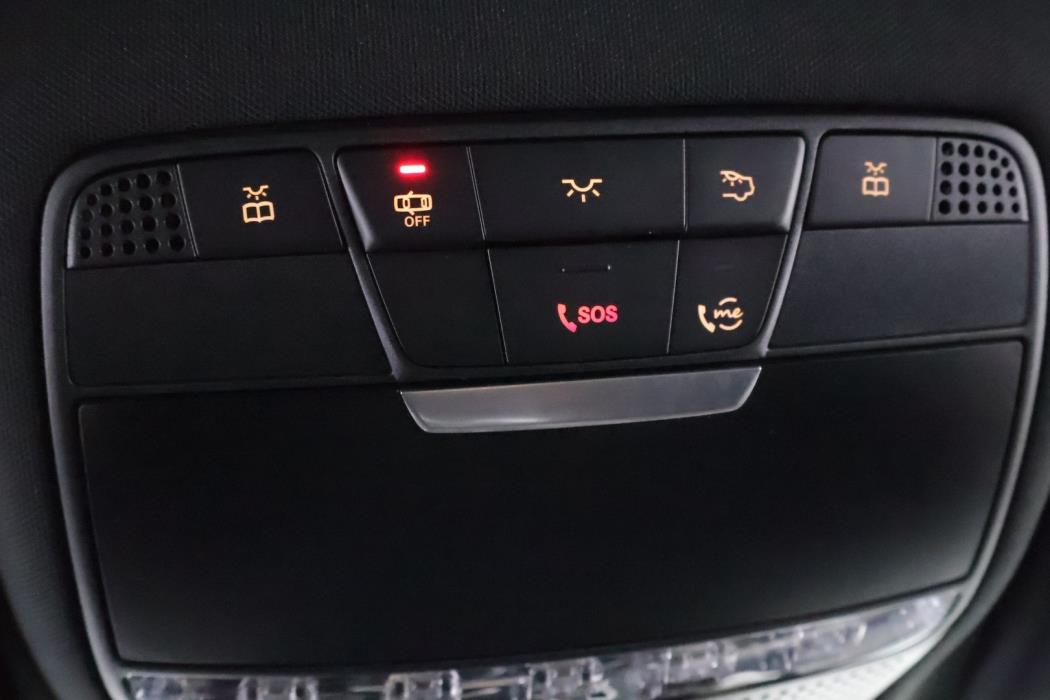 MERCEDES-BENZ C 2020
