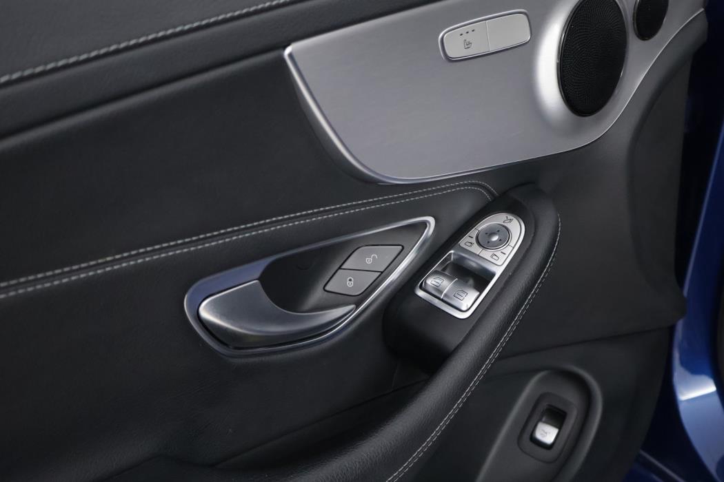 MERCEDES-BENZ C 2020