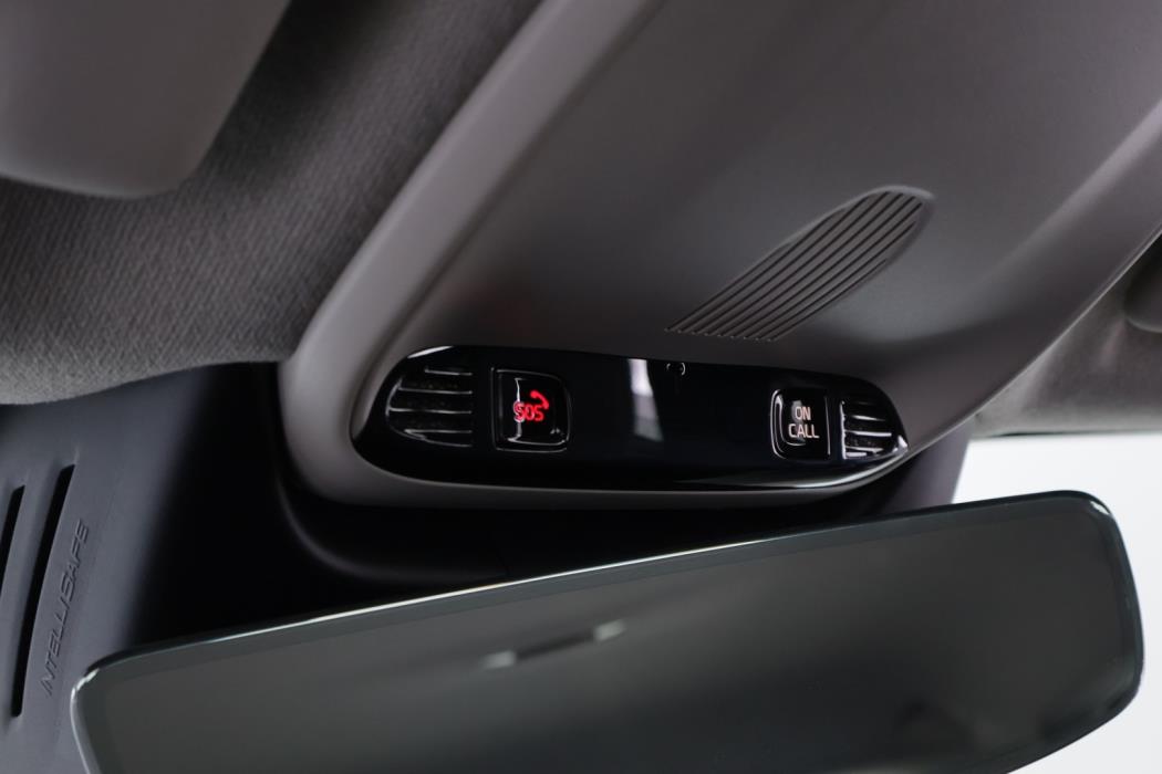 VOLVO XC40 2020