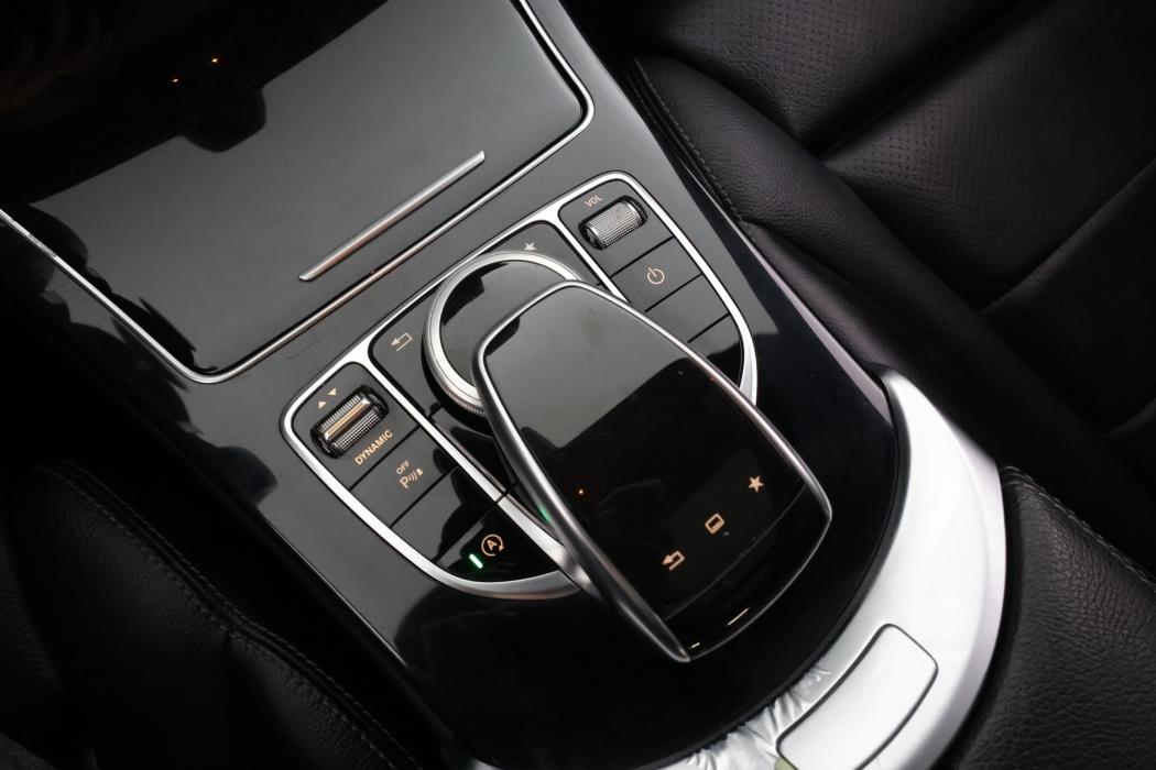 MERCEDES-BENZ C 2016