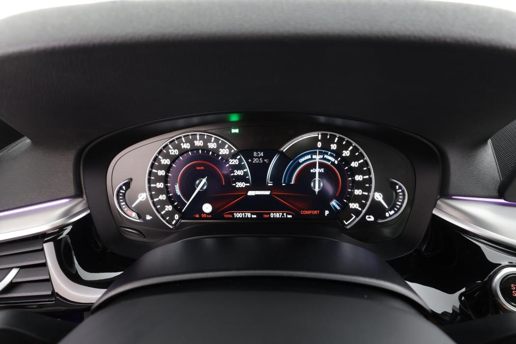 BMW 530 2019
