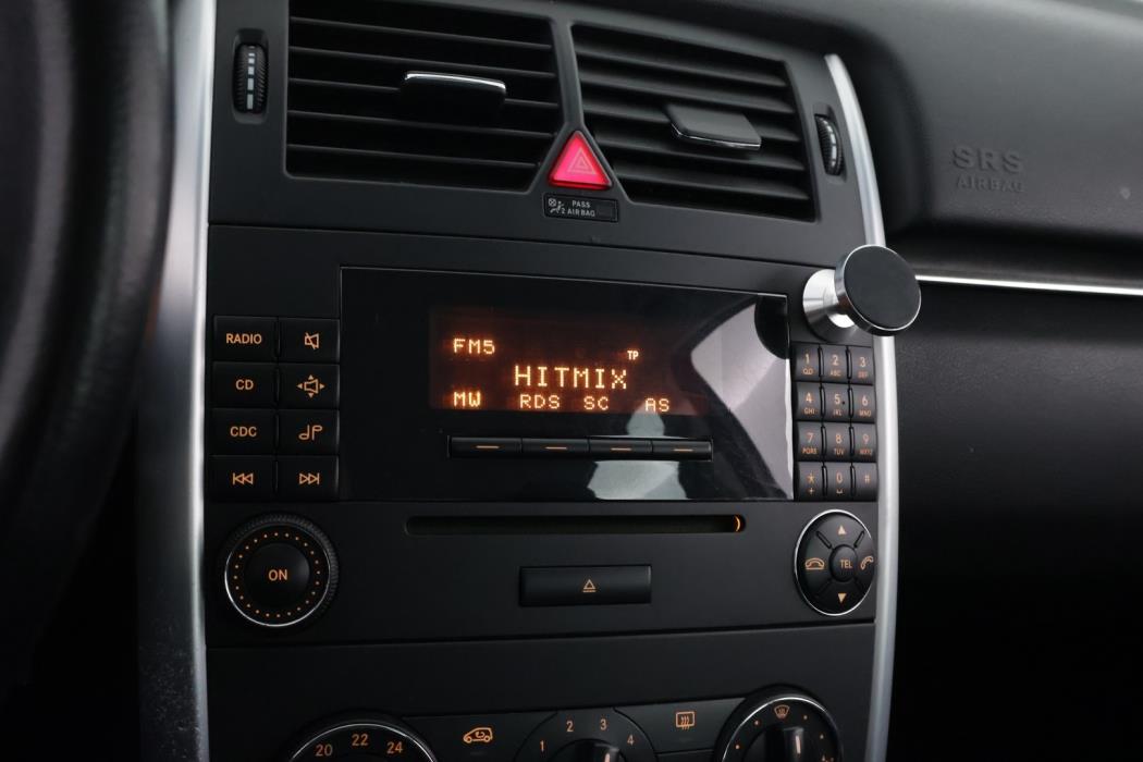 MERCEDES-BENZ B 2006