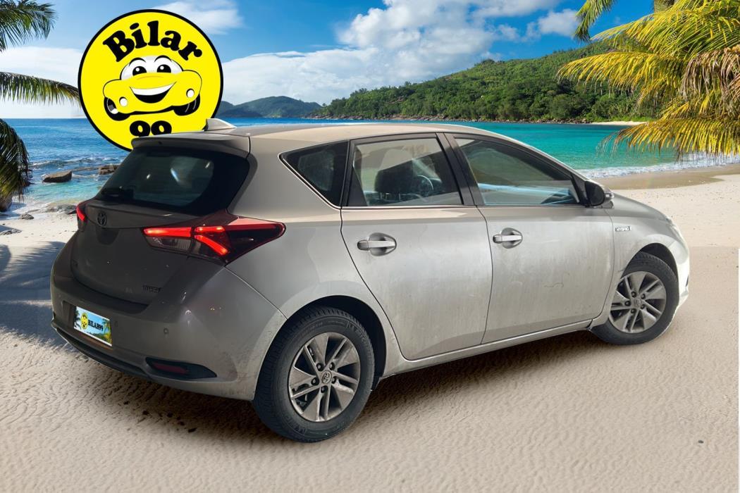 TOYOTA Auris 2018