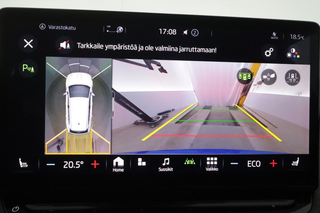 SKODA Enyaq 2022