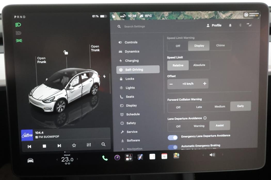 TESLA MODEL Y 2024