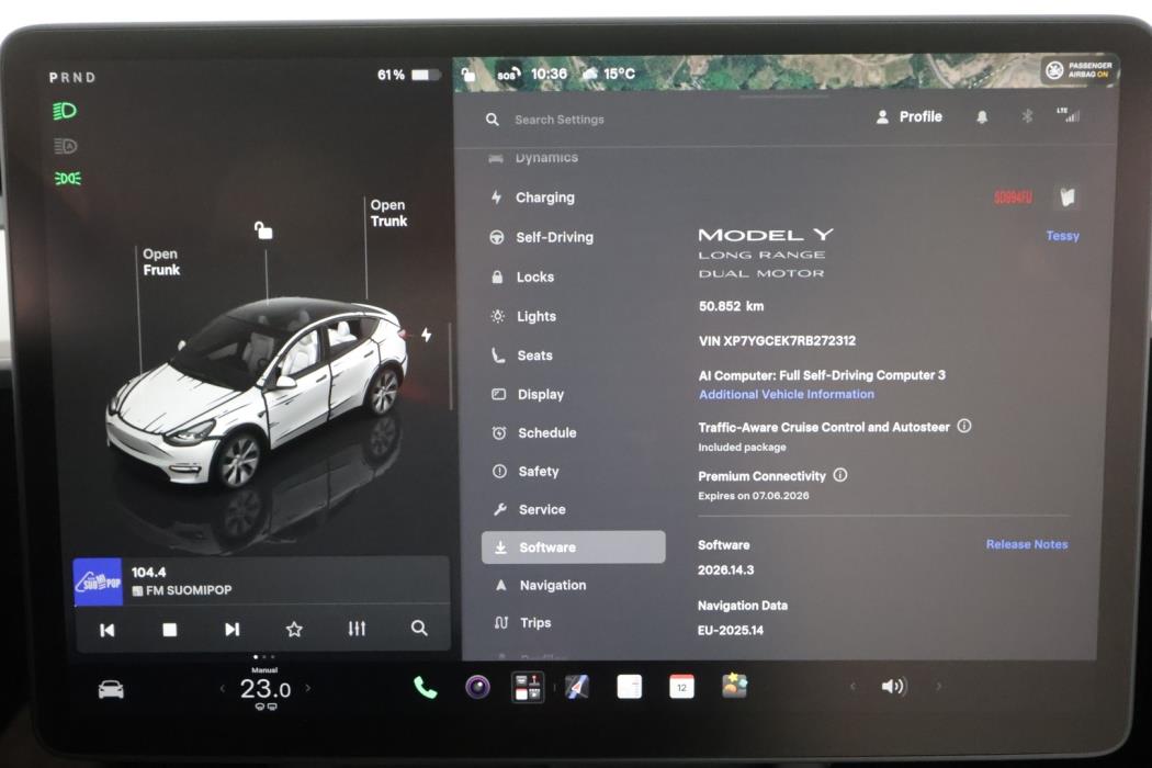 TESLA MODEL Y 2024