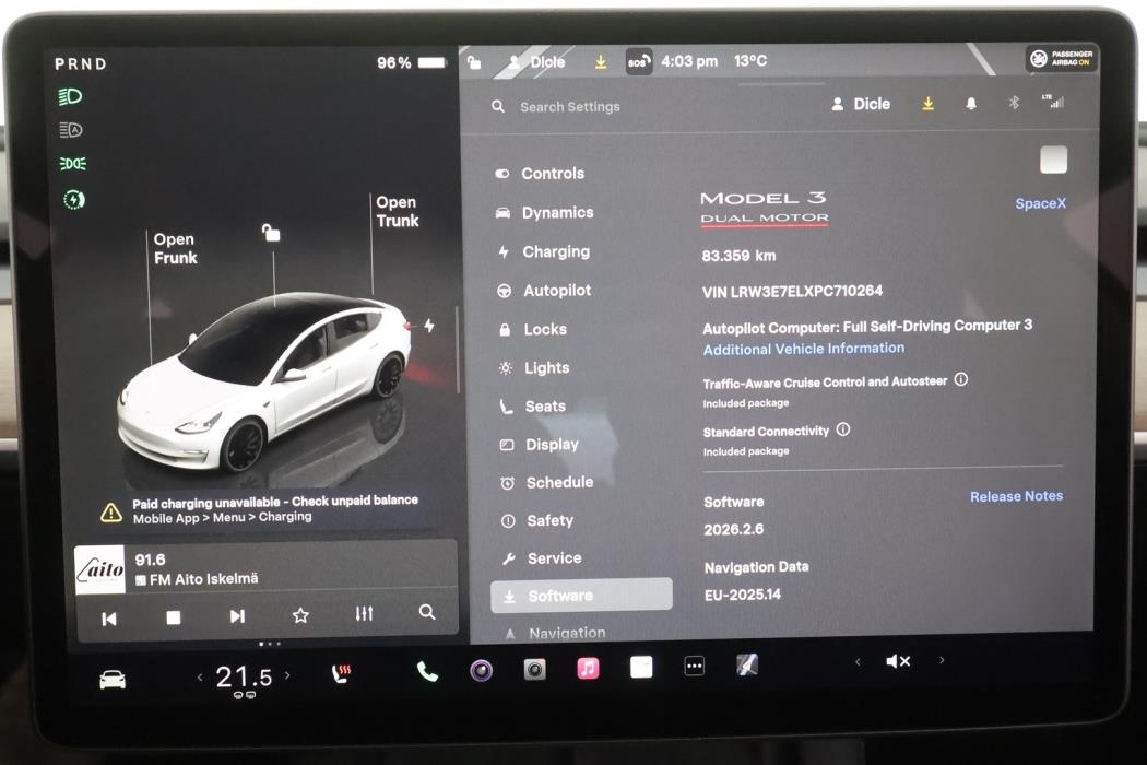 TESLA MODEL 3 2023