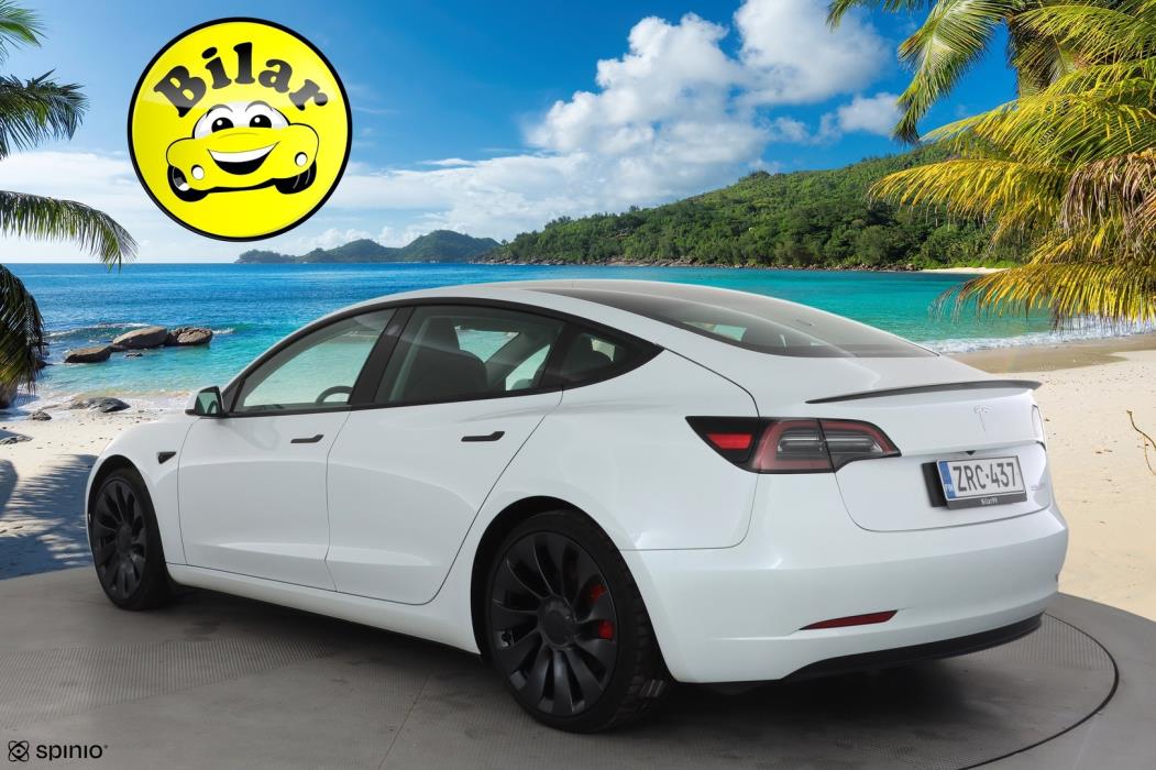 TESLA MODEL 3 2023