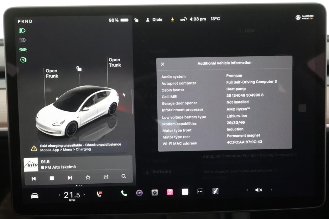 TESLA MODEL 3 2023