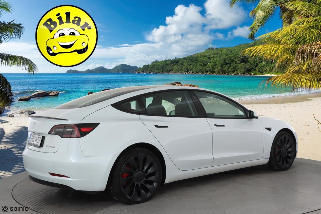 TESLA MODEL 3 2023