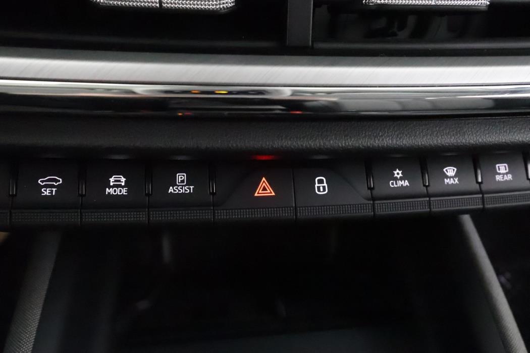 SKODA ENYAQ 2023