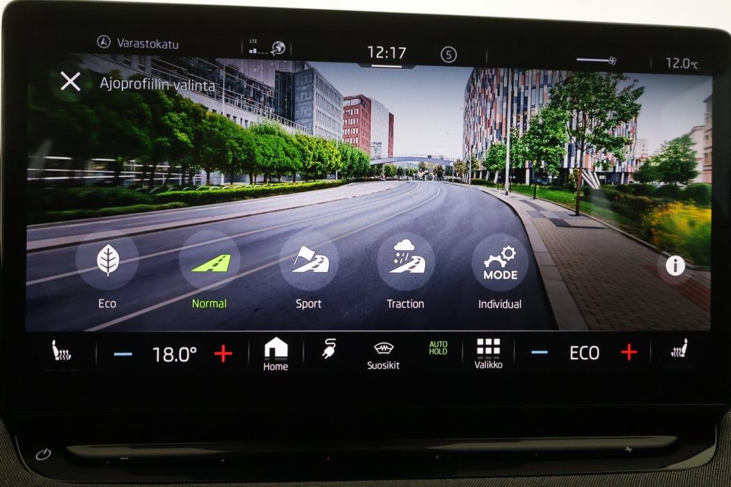 SKODA ENYAQ 2023