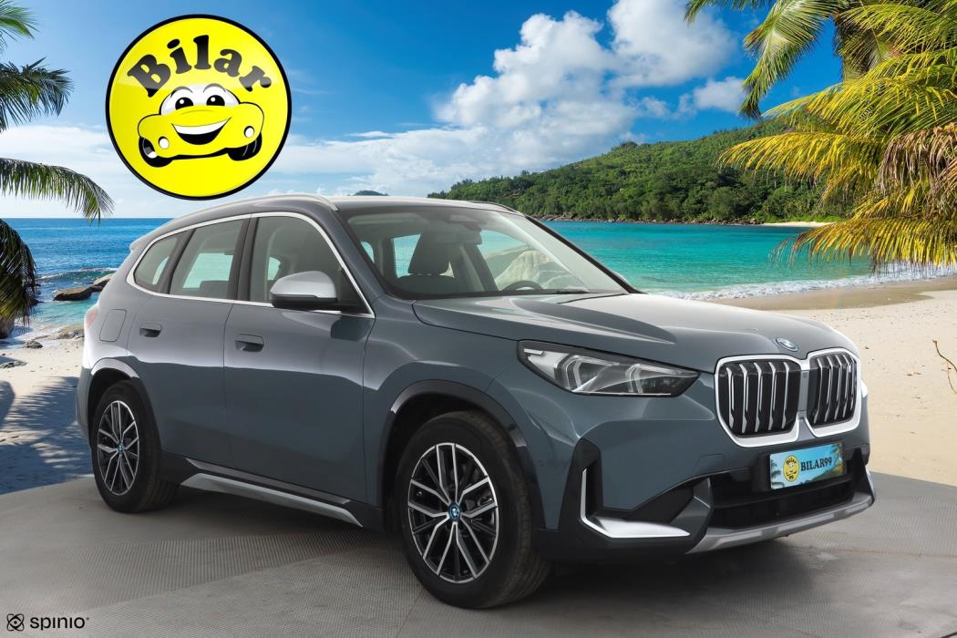 BMW IX1 2023