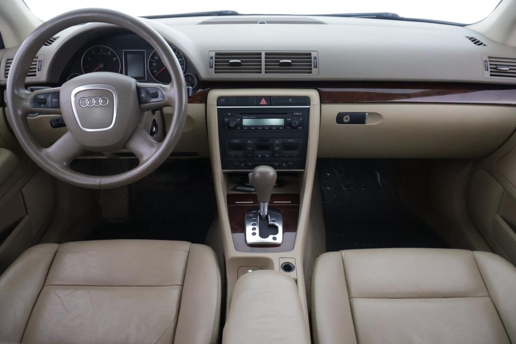 AUDI A4 2005