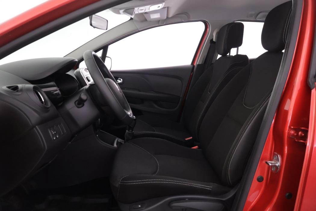 RENAULT Clio 2016