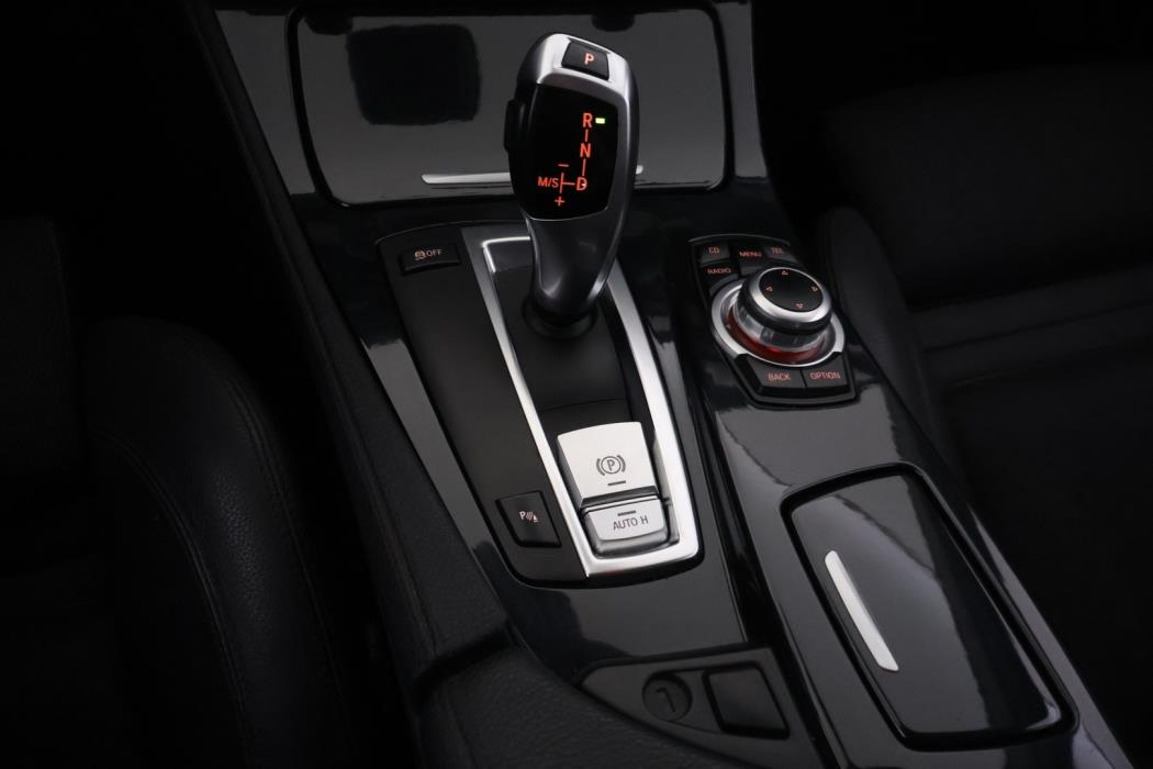 BMW 520 2010