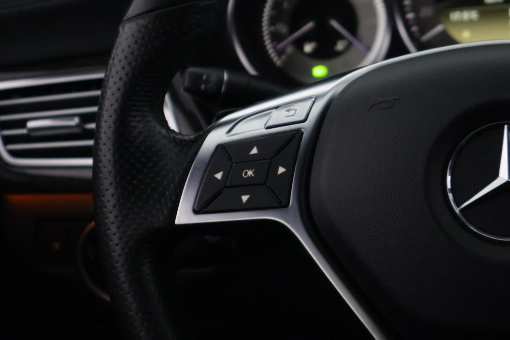 MERCEDES-BENZ CLS 2011