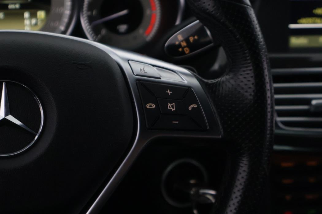 MERCEDES-BENZ CLS 2011