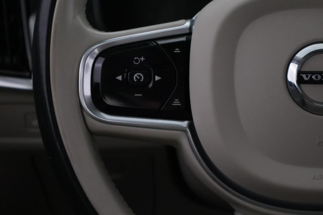 VOLVO V90 2016
