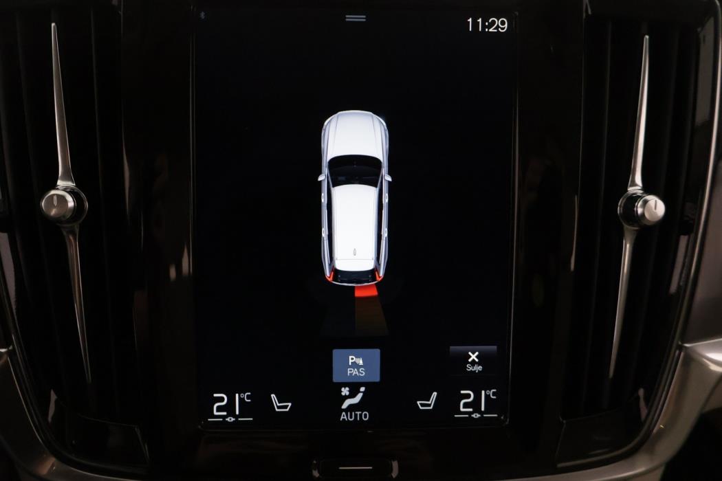 VOLVO V90 2016