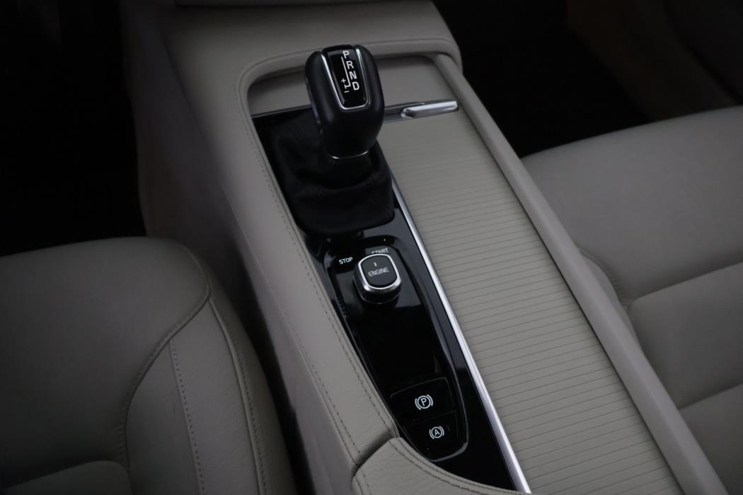VOLVO V90 2016
