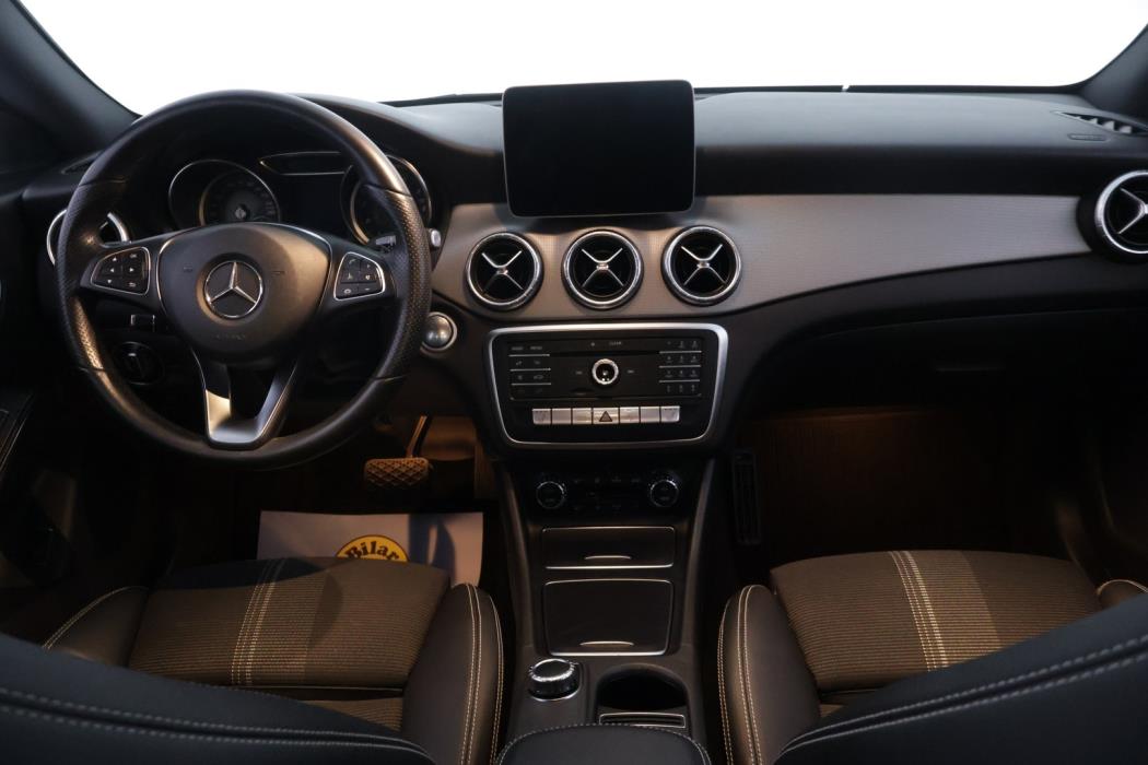 MERCEDES-BENZ CLA 2019