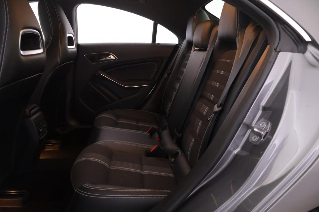 MERCEDES-BENZ CLA 2019