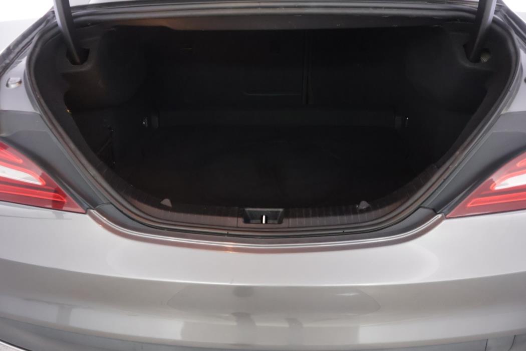 MERCEDES-BENZ CLA 2019