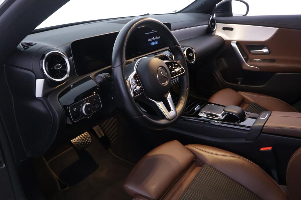 MERCEDES-BENZ CLA 2019