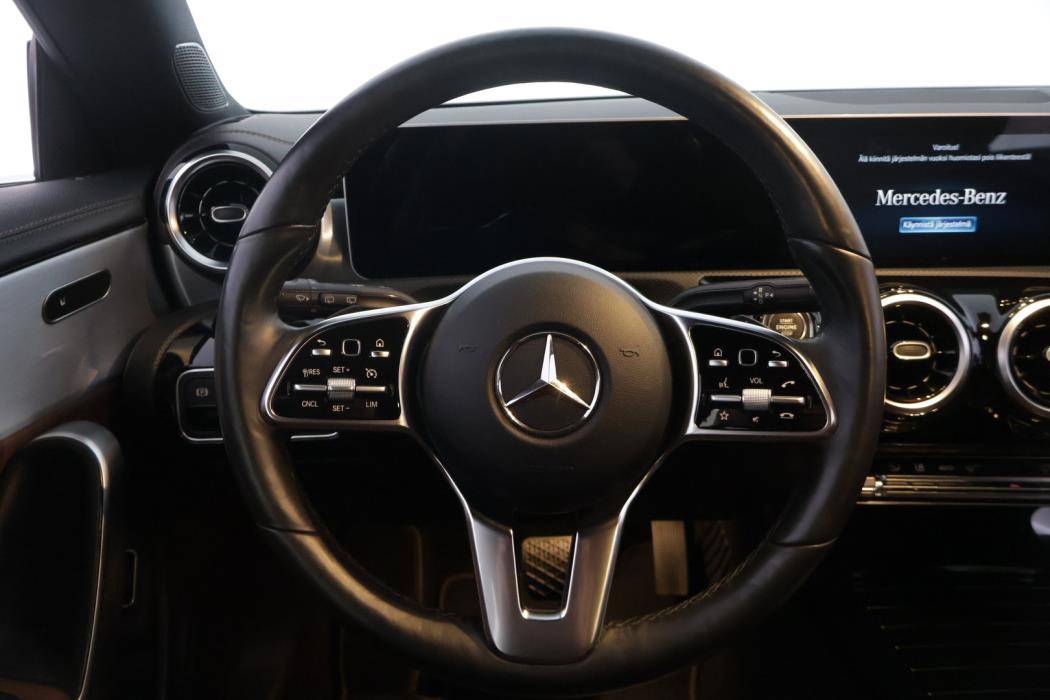 MERCEDES-BENZ CLA 2019