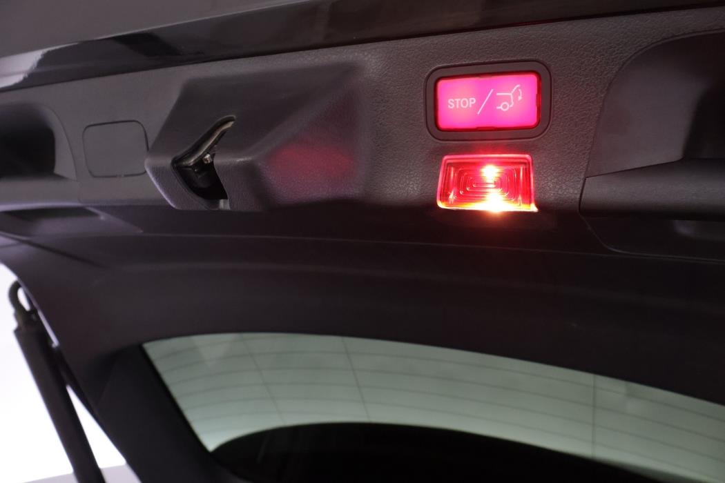 MERCEDES-BENZ CLA 2019