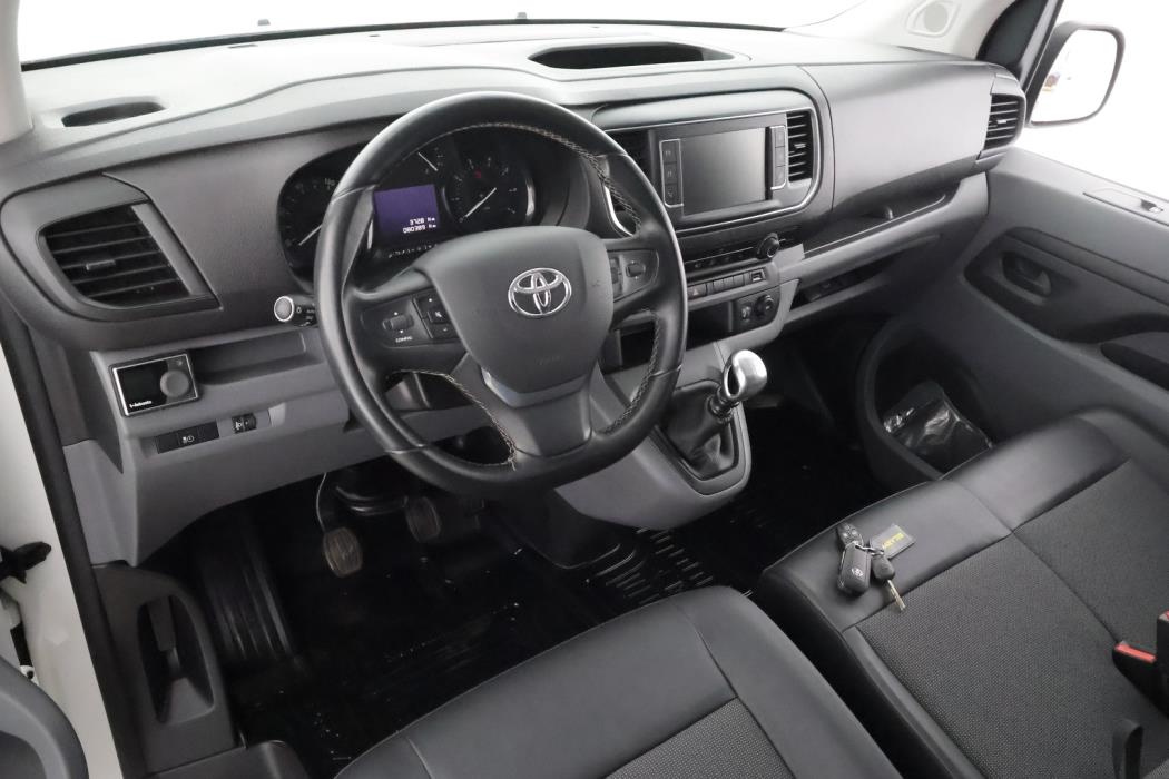 TOYOTA Proace 2020