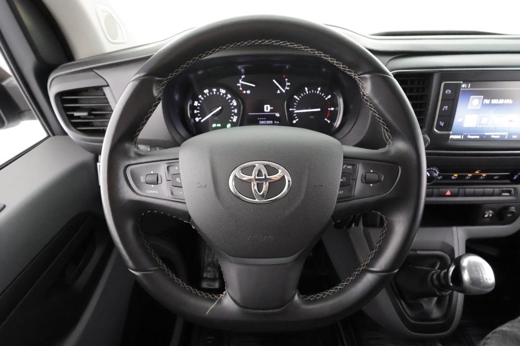 TOYOTA Proace 2020