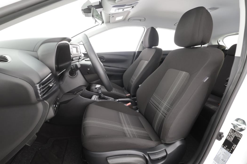 HYUNDAI i20 Hatchback 2023