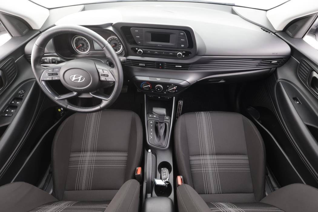 HYUNDAI i20 Hatchback 2023