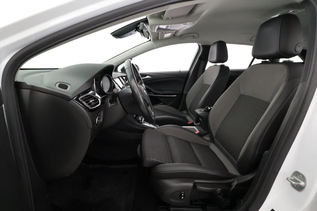 OPEL ASTRA 2022