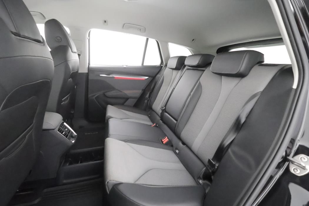 SKODA Enyaq 2022