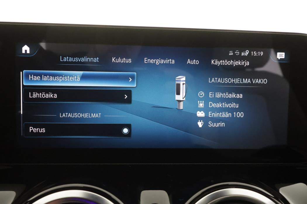 MERCEDES-BENZ EQA 2021