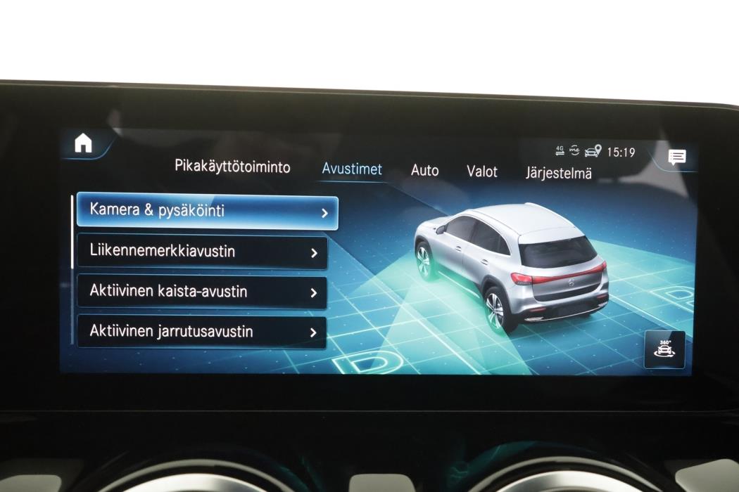 MERCEDES-BENZ EQA 2021