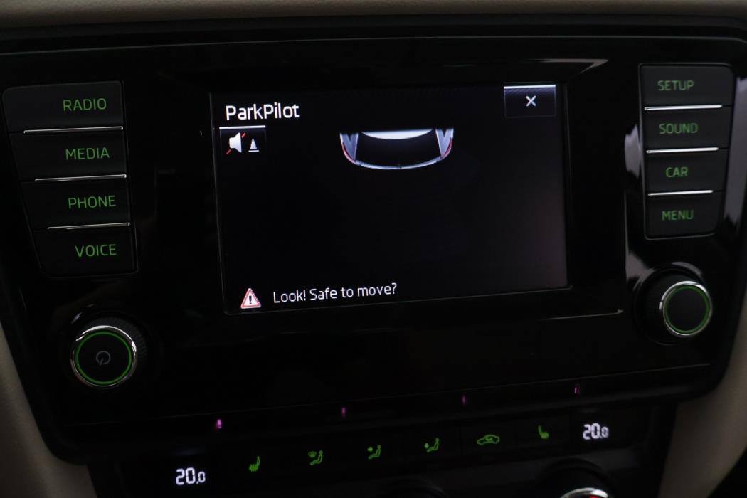 SKODA Octavia 2015