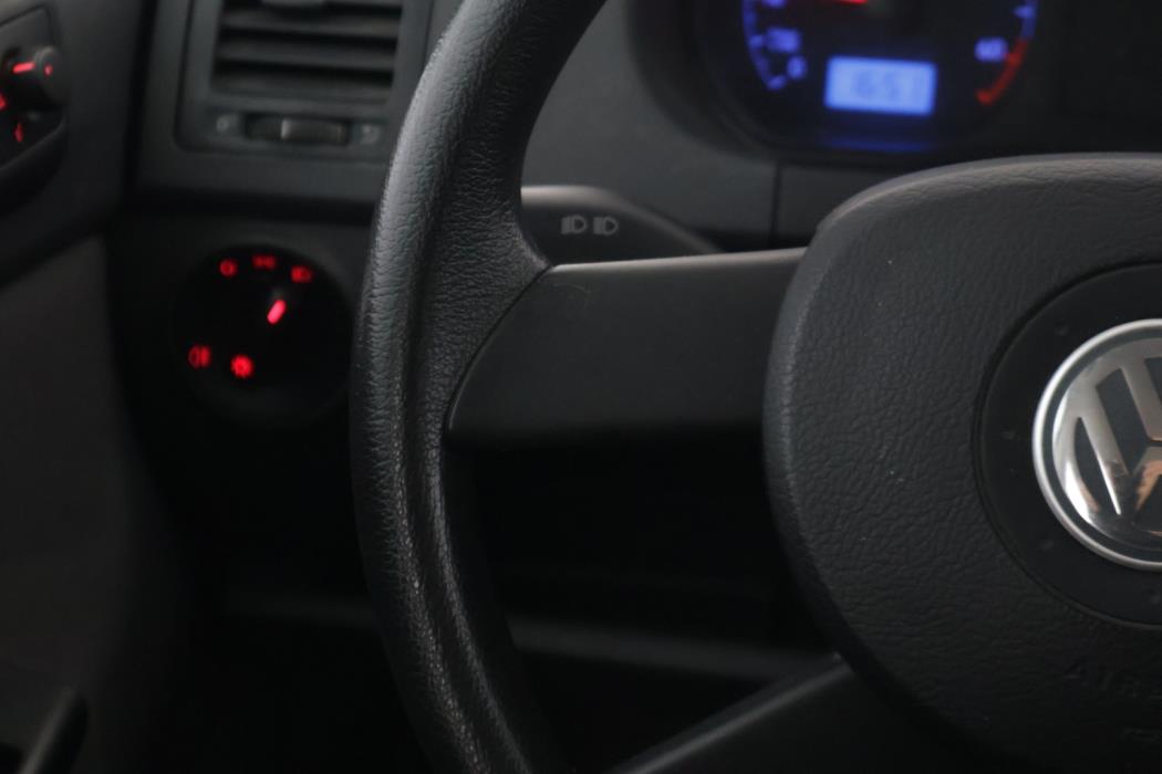 VOLKSWAGEN Polo 2005