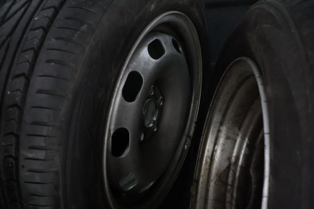 VOLKSWAGEN Polo 2005